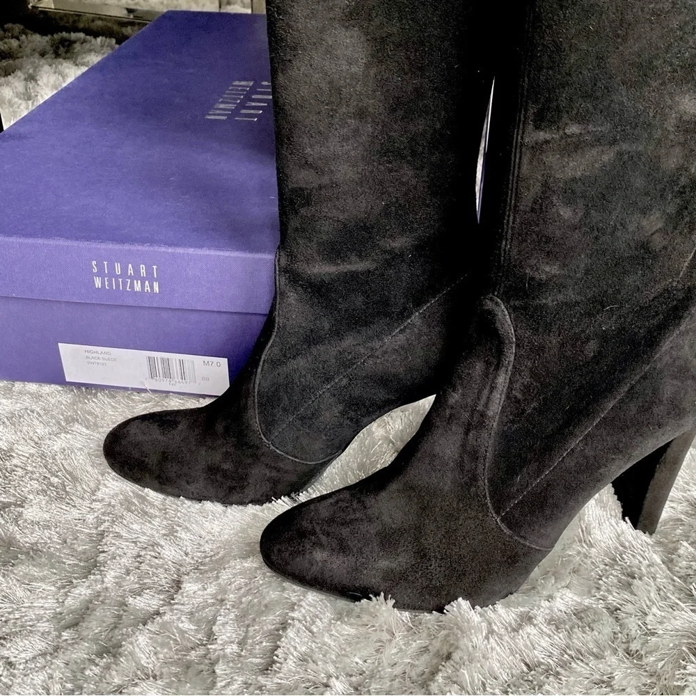 Stuart Weitzman NWT Over-The-Knee Black Suede Boots Size 7